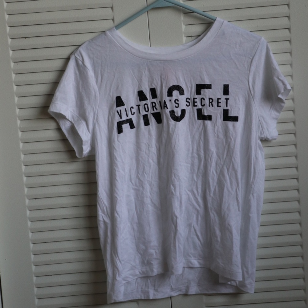 Victoria’s Secret Angel T-shirt M